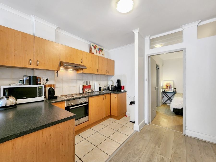 2 Bedroom Property for Sale in Cape Town City Centre Western Cape